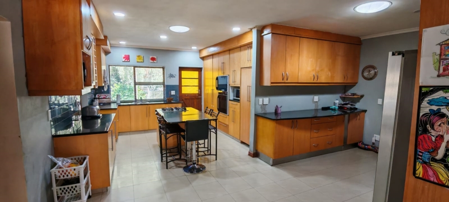 3 Bedroom Property for Sale in Penhill Western Cape